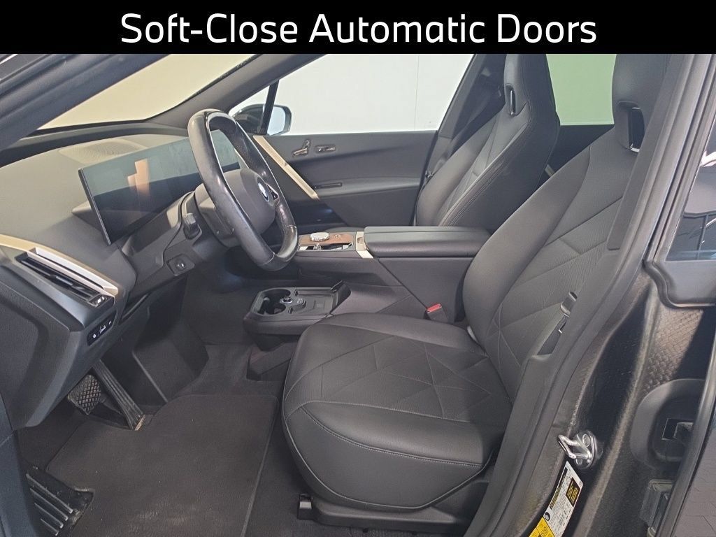 Certified 2024 BMW iX xDrive50 w/ Premium Package AWD/4WD image 10