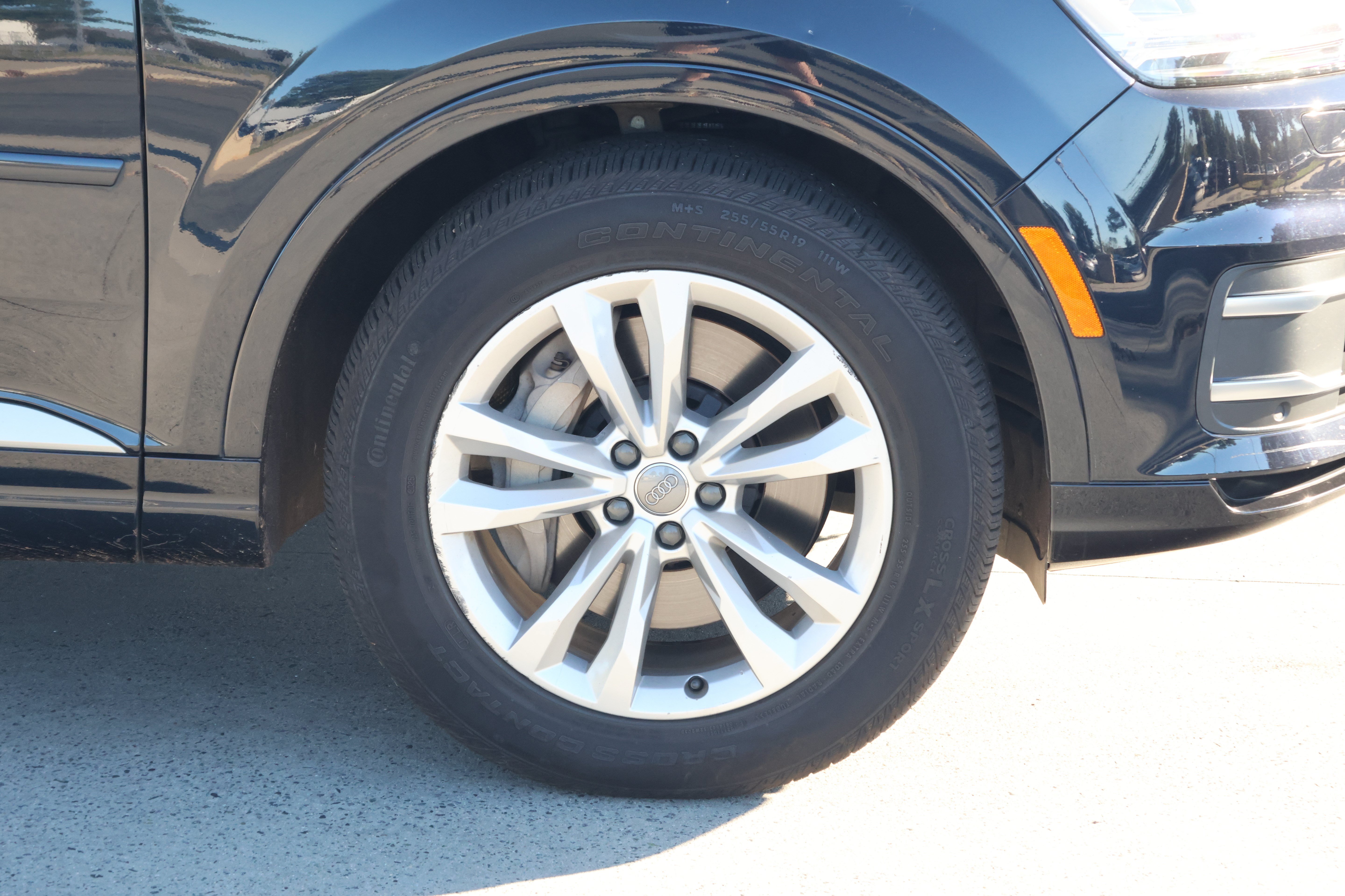 Used 2018 Audi Q7 3.0T Premium Plus AWD/4WD image 11