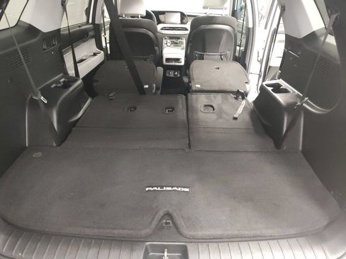 Used 2022 Hyundai Palisade SEL w/ Convenience Package FWD image 16