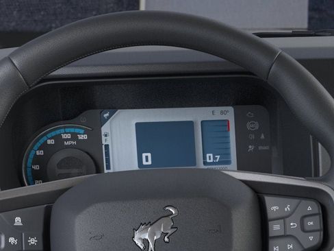 New 2025 Ford Bronco Badlands image 13