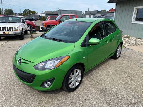 Used 2011 MAZDA MAZDA2 Touring FWD image 2