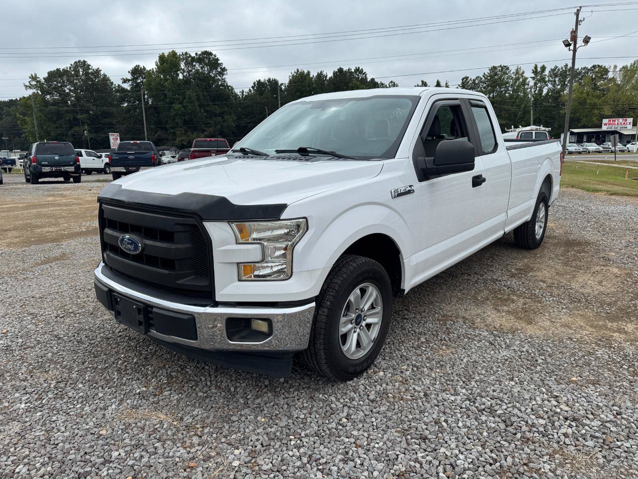Used 2017 Ford F150 XL w/ Equipment Group 101A Mid RWD image 5