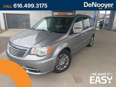 Used 2014 Chrysler Town & Country Touring-L w/ Driver Convenience Group