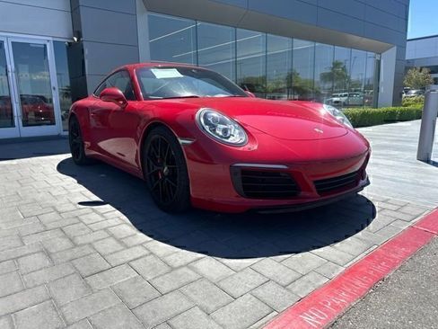 Used 2017 Porsche 911 Carrera S RWD image 3