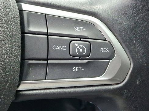 Used 2022 Jeep Compass Latitude w/ Convenience Group image 22