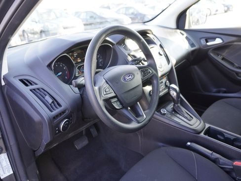 Used 2016 Ford Focus SE image 17