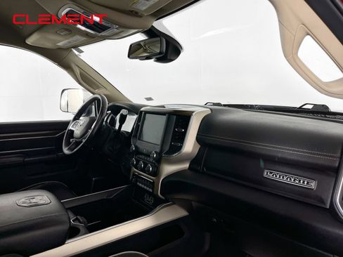 Used 2022 RAM 3500 Laramie AWD/4WD image 31