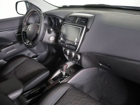 New 2026 Mitsubishi Outlander Sport LE AWD/4WD image 24