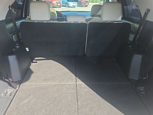 Used 2017 Ford Explorer Platinum AWD/4WD image 10
