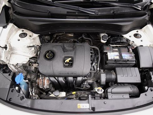 Used 2021 Kia Seltos S FWD image 29
