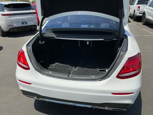 Used 2019 Mercedes-Benz E 300 w/ Premium 1 Package image 26