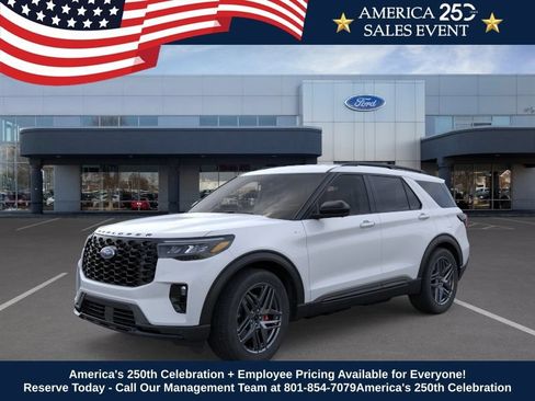 New 2026 Ford Explorer ST-Line w/ ST-Line Street Pack AWD/4WD image 1