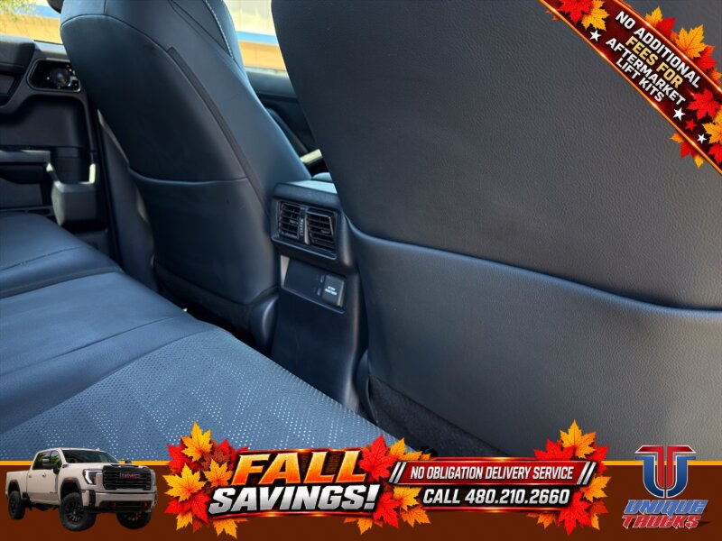 Used 2025 Toyota 4Runner TRD Off-Road Premium AWD/4WD image 25