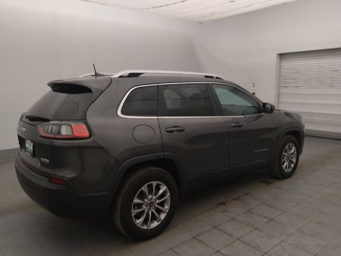 Used 2019 Jeep Cherokee Latitude Plus AWD/4WD image 10