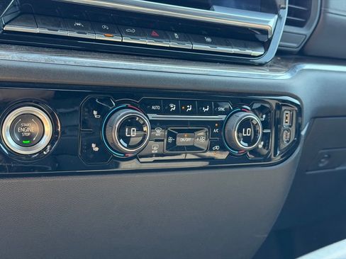 Used 2024 Chevrolet Silverado 1500 LT image 25