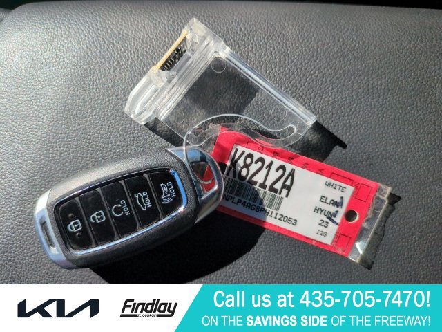 Used 2023 Hyundai Elantra Limited FWD image 35