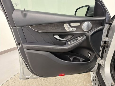 Used 2020 Mercedes-Benz GLC 300 4MATIC Coupe image 12