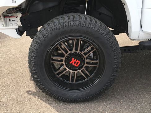 Used 2019 RAM 2500 Laramie AWD/4WD image 45
