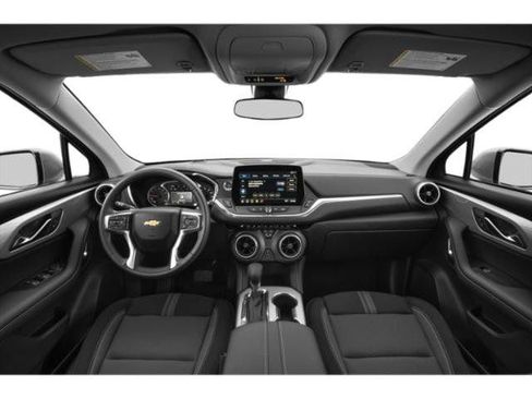 Used 2025 Chevrolet Blazer LT FWD image 11