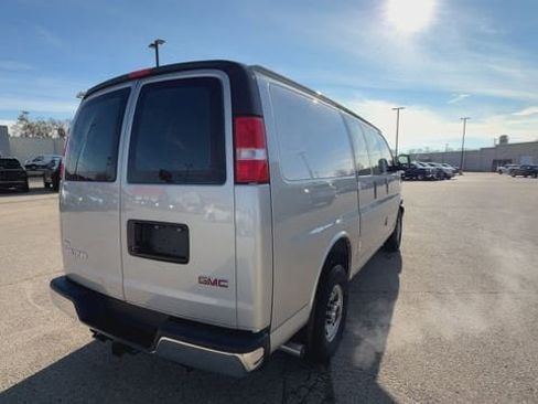 New 2025 GMC Savana 2500 w/ Driver Convenience Package image 37