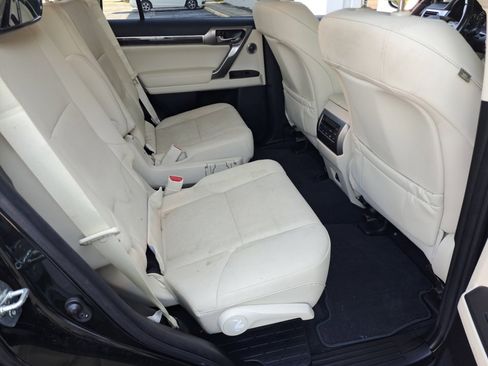 Used 2022 Lexus GX 460 Premium AWD/4WD image 17