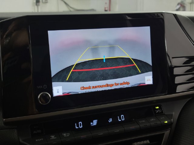 Used 2026 Toyota Camry SE w/ Convenience Package FWD image 18