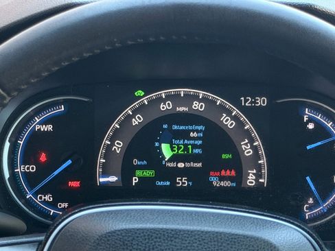 Used 2021 Toyota RAV4 XSE image 32