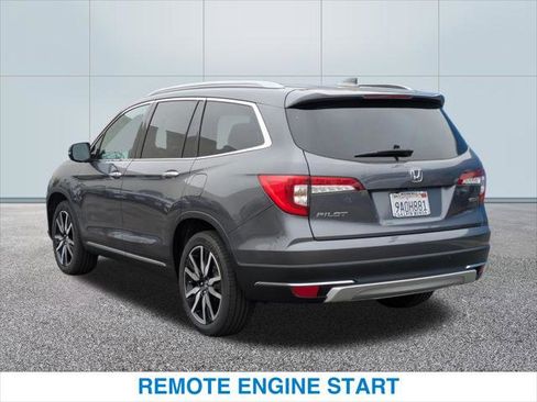 Certified 2022 Honda Pilot Touring image 9