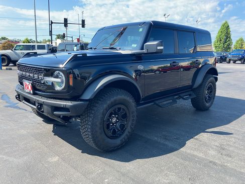 Used 2024 Ford Bronco Wildtrak AWD/4WD image 2