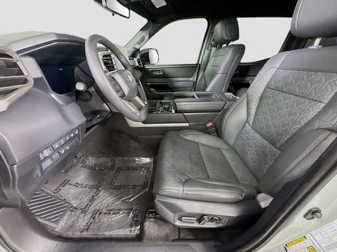 Certified 2025 Toyota Tundra Limited AWD/4WD image 22