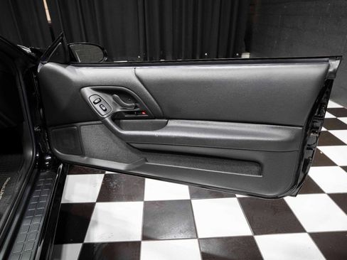 Used 2002 Chevrolet Camaro Z28 w/ Preferred Equipment Group 2 image 31