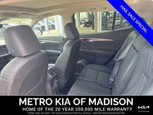 Used 2023 Buick Envision Avenir AWD/4WD image 25