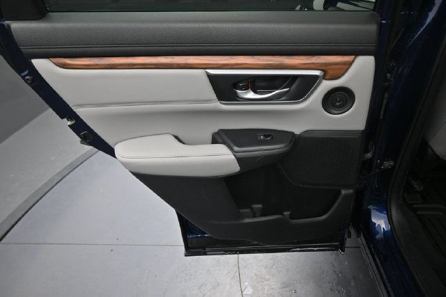 Used 2022 Honda CR-V Touring image 25
