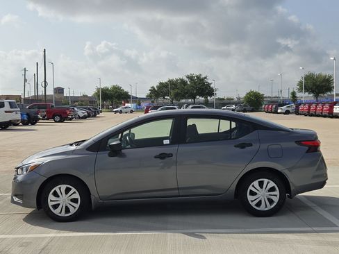 Used 2024 Nissan Versa S w/ Trunk Package FWD image 7