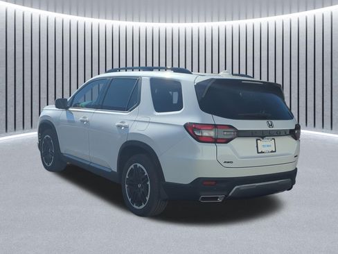 New 2026 Honda Pilot image 7