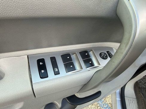 Used 2013 GMC Sierra 1500 SLE image 8