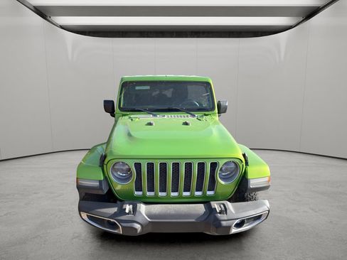 Used 2018 Jeep Wrangler Unlimited Sahara AWD/4WD image 14
