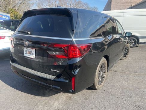 Used 2025 Honda Odyssey Sport-L image 7