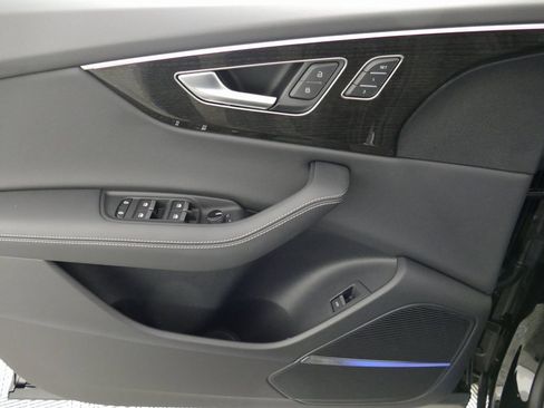 New 2026 Audi Q8 Premium Plus image 10