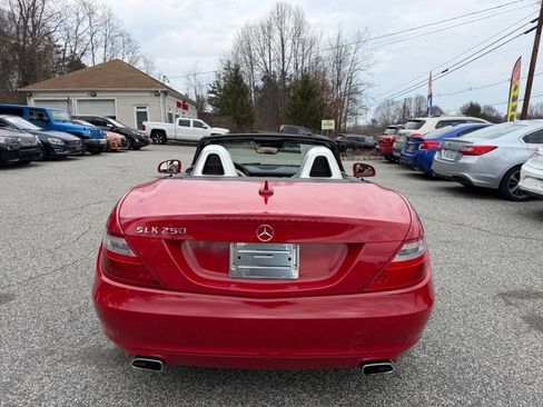 Used 2013 Mercedes-Benz SLK 250 w/ Premium I Pkg image 7