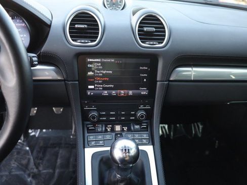 Used 2017 Porsche 718 Cayman S RWD image 35