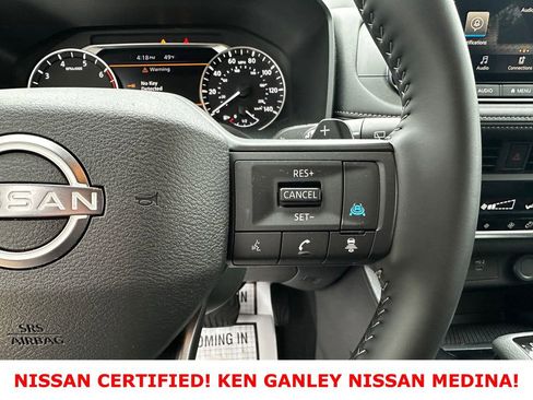 Certified 2026 Nissan Rogue SV AWD/4WD image 30