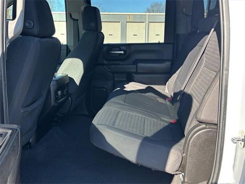 Used 2022 Chevrolet Silverado 3500 LT w/ Convenience Package image 12