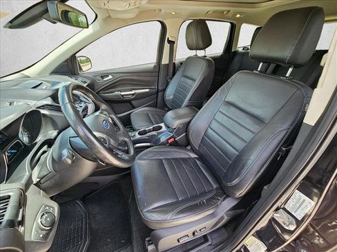 Used 2014 Ford Escape Titanium w/ Equipment Group 401A FWD image 16