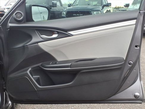 Used 2016 Honda Civic EX image 10