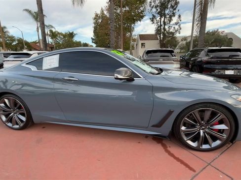 Used 2022 INFINITI Q60 Red Sport 400 w/ Carbon Fiber Package image 9