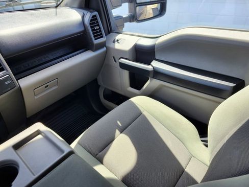 Used 2022 Ford F350 XL w/ STX Appearance Package AWD/4WD image 13