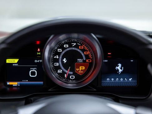 Certified 2022 Ferrari F8 Tributo RWD image 63