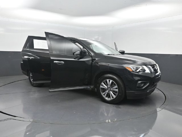 Used 2020 Nissan Pathfinder SL FWD image 32