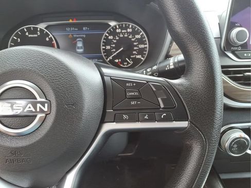Used 2023 Nissan Altima 2.5 SV AWD/4WD image 17